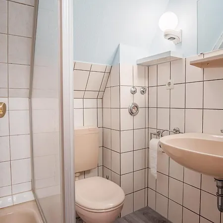 Haus Moewe Apartament